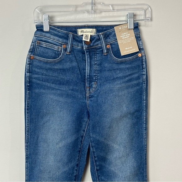 Madewell Curvy High Rise Skinny Jeans - Picture 3 of 7